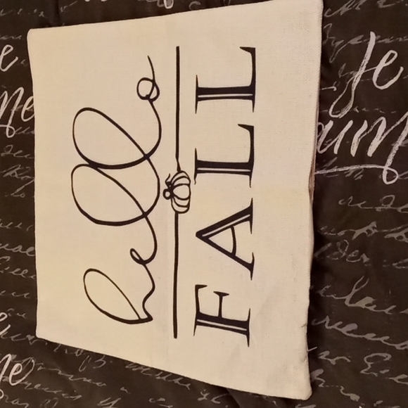 NEW Bundle of 3 Fall Pillow Covers - Picture 3 of 3